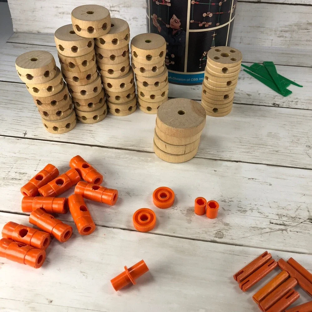 Vintage Tinkertoy Junior Architect Construction Set CBS Toys Canister